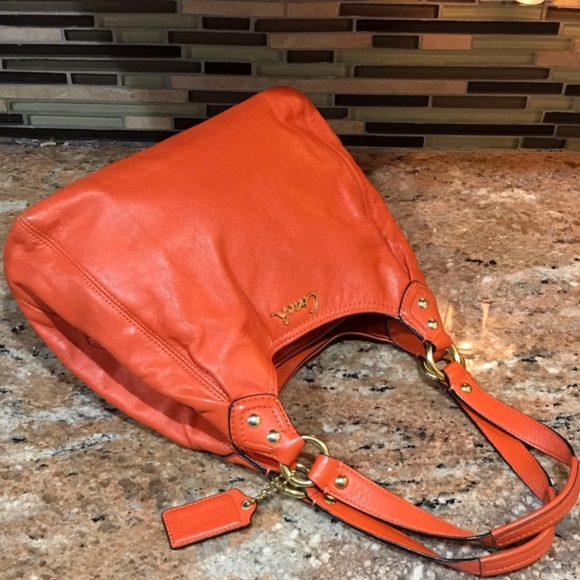 COACH Signature Leather Shoulder Bag ๐งก - Picture 3 of 11